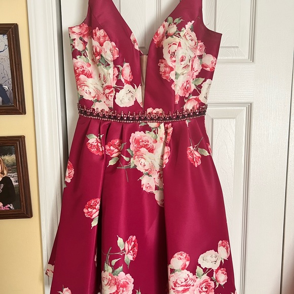 Sherri Hill Dresses & Skirts - Sherri Hill cocktail dress